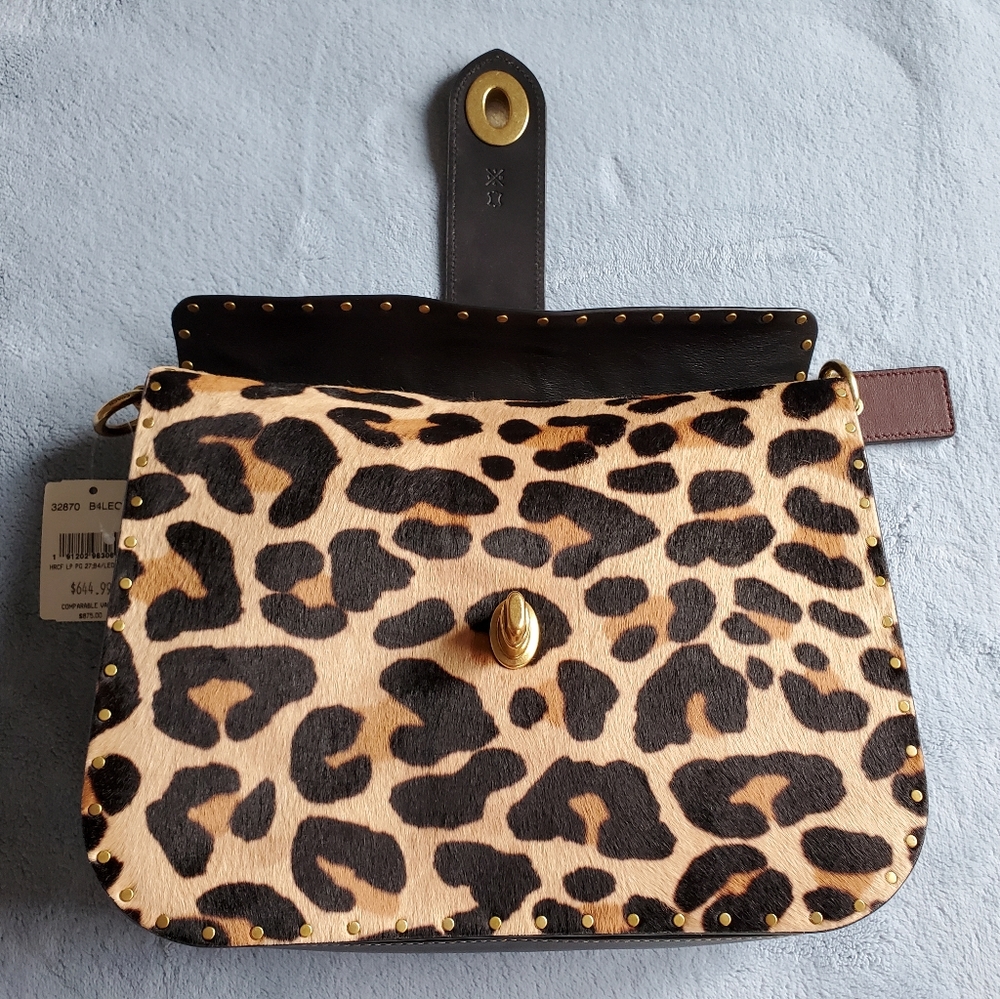 Coach Page 27 with Leopard print - Picture 16 of 17